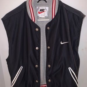 Vintage Nike Streetwear Vest Medium